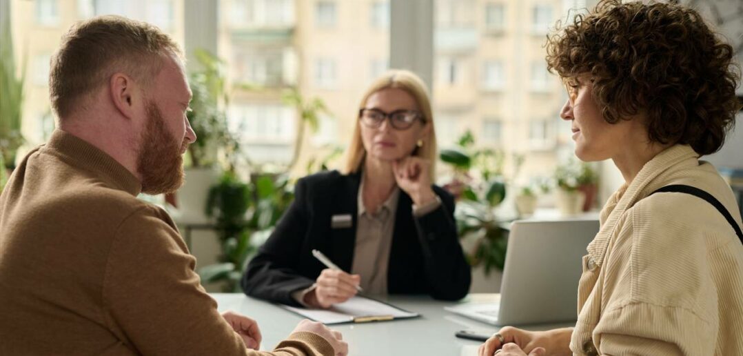 Für alles, was Recht ist: Warum Sie bei Rechtsfragen einen Anwalt beauftragen sollten (Foto: AdobeStock - 551515349 Mediaphotos)